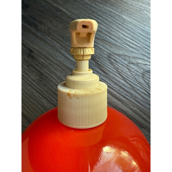 Vintage Avon Country Kitchen hand lotion bottle EMPTY BOTTLE - Picture 3 of 4